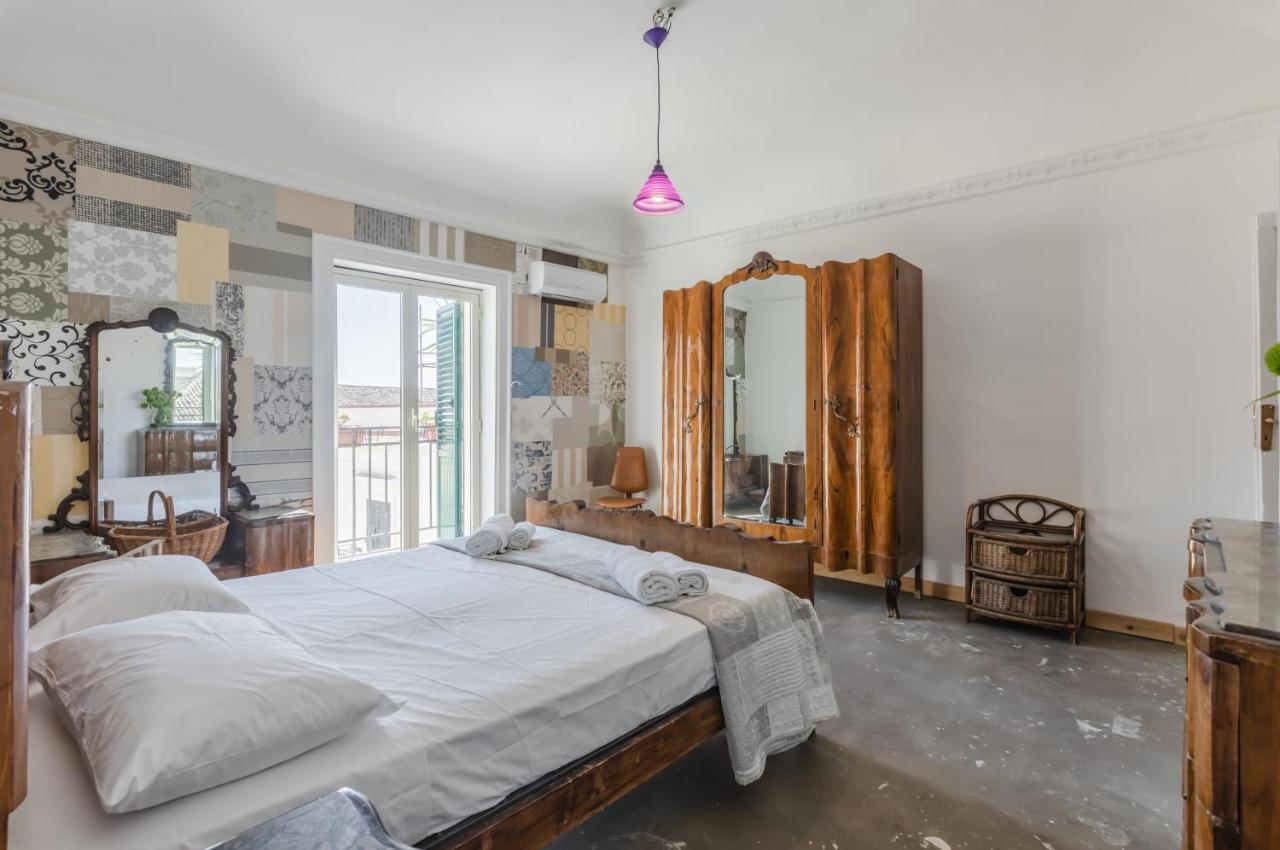 Ballaro Market Street Art Stylish Flat X10 باليرمو المظهر الخارجي الصورة