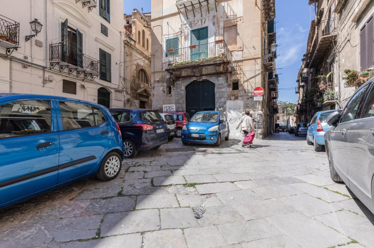 Ballaro Market Street Art Stylish Flat X10 باليرمو المظهر الخارجي الصورة