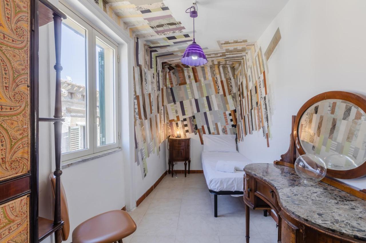 Ballaro Market Street Art Stylish Flat X10 باليرمو المظهر الخارجي الصورة